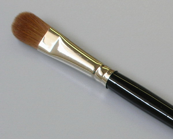 Sable filbert brush from the Smadar series